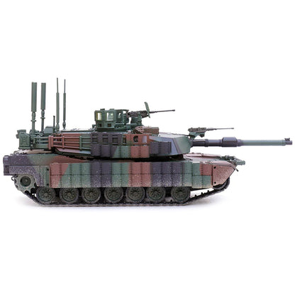 General Dynamics M1A2 Abrams TUSK II MBT (Main Battle Tank) NATO Camouflage "Armor Premium" Series 1/72 Diecast Model by Panzerkampf