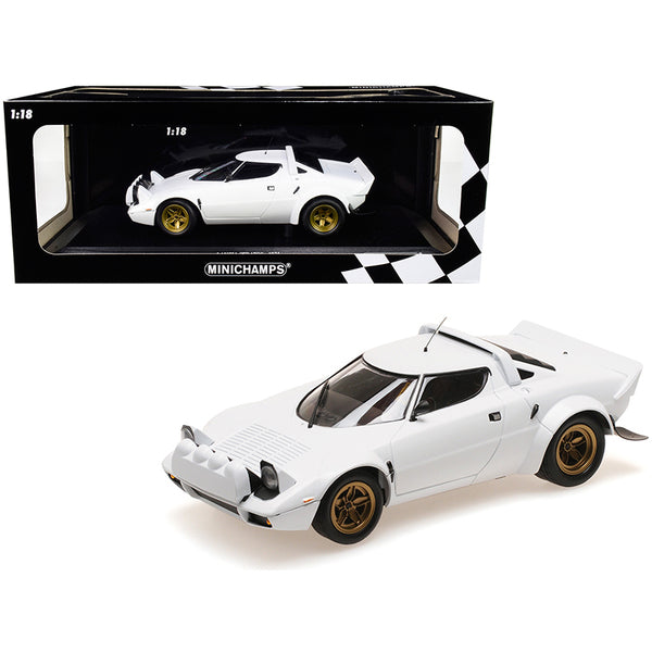 1974 Lancia Stratos White Limited Edition to 300 pieces Worldwide 1/18 Diecast Model Car by Minichamps