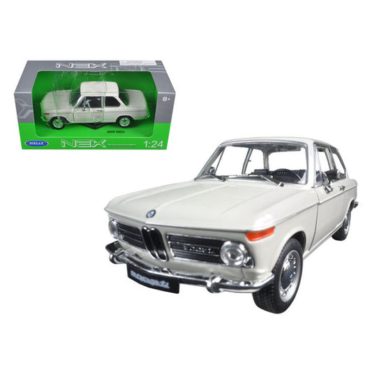 BMW 2002 ti Cream 1/24 Diecast Model Car by Welly