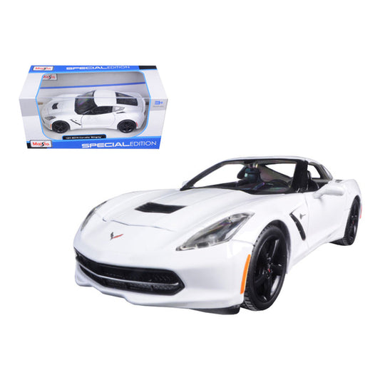 2014 Chevrolet Corvette Stingray C7 White 1/24 Diecast Model Car by Maisto