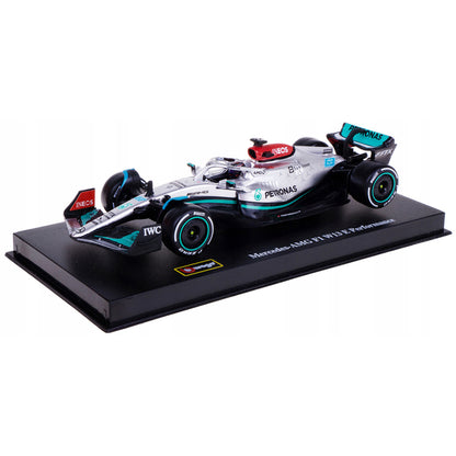 Mercedes-AMG F1 W13 E Performance #63 George Russell "F1 Formula One World Championship" (2022) with Display Case 1/43 Diecast Model Car by Bburago