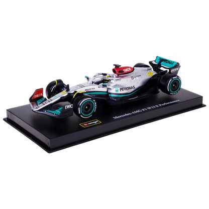 Mercedes-AMG F1 W13 E Performance #44 Lewis Hamilton "F1 Formula One World Championship" (2022) with Display Case 1/43 Diecast Model Car by Bburago