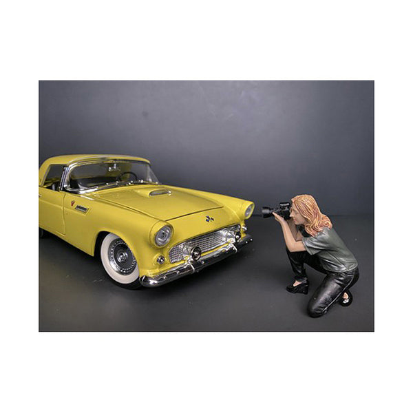 "Weekend Car Show" Figurine III for 1/18 Scale Models by American Diorama