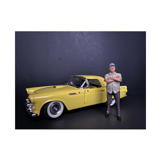 "Weekend Car Show" Figurine II for 1/24 Scale Models by American Diorama