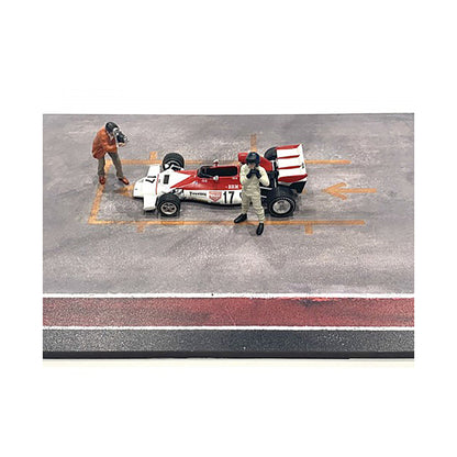 "Race Day" Two Diecast Figures Set 2 for 1/43 Scale Models by American Diorama