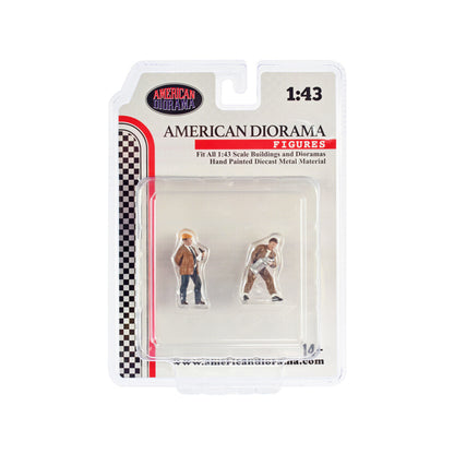 "Race Day" Two Diecast Figures Set 4 for 1/43 Scale Models by American Diorama