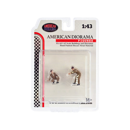 "Race Day" Two Diecast Figures Set 5 for 1/43 Scale Models by American Diorama