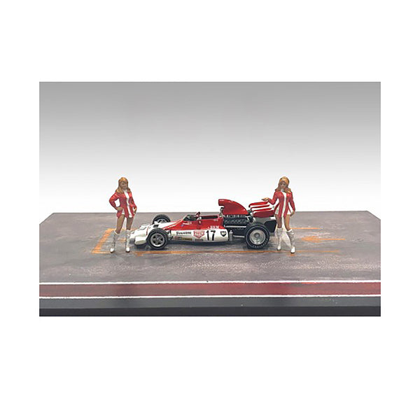 "Race Day" Two Diecast Figures Set 6 for 1/43 Scale Models by American Diorama