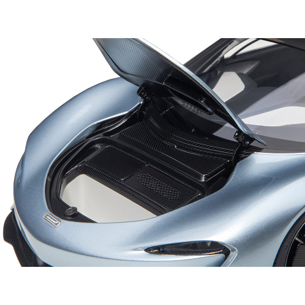 McLaren Speedtail Frozen Blue Metallic with Black Top and Suitcase Accessories 1/18 Model Car by Autoart