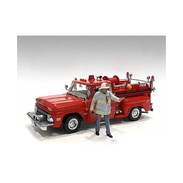 "Firefighters" 6 piece Figure Set (4 Males 1 Dog 1 Accessory) for 1/18 Scale Models by American Diorama