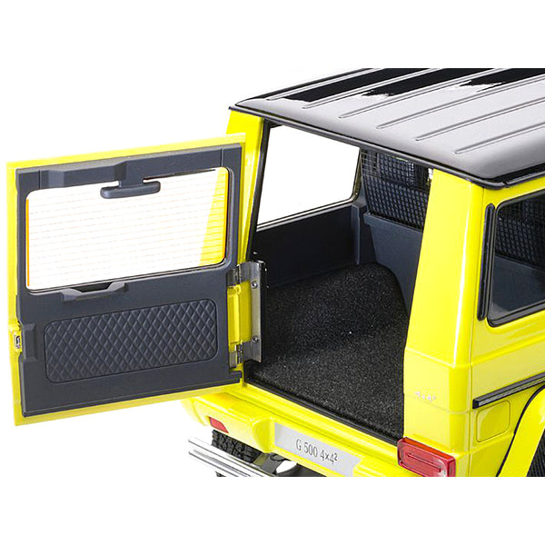 Mercedes Benz G500 4X4 2 Electric Beam/ Yellow 1/18 Model Car by Autoart