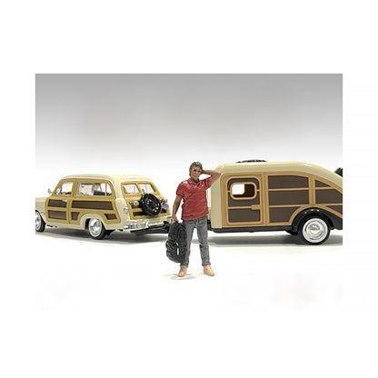 "Campers" Figure 4 for 1/18 Scale Models by American Diorama