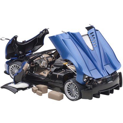 Pagani Huayra Roadster Blue Tricolore Carbon Fiber with Black Top with Luggage Set 1/18 Model Car by Autoart