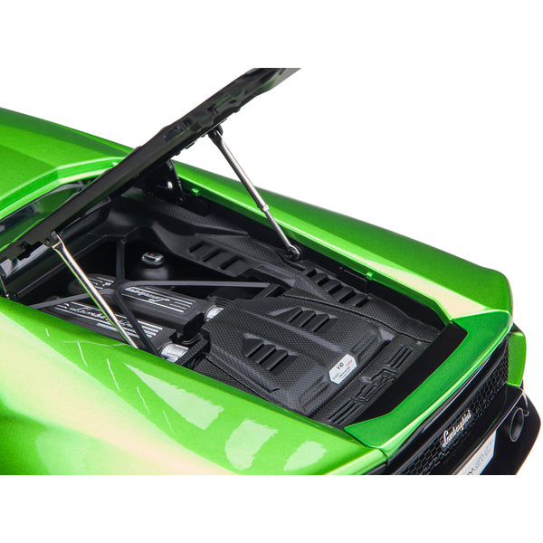 Lamborghini Huracan EVO Verde Selvans Green Metallic 1/18 Model Car by Autoart