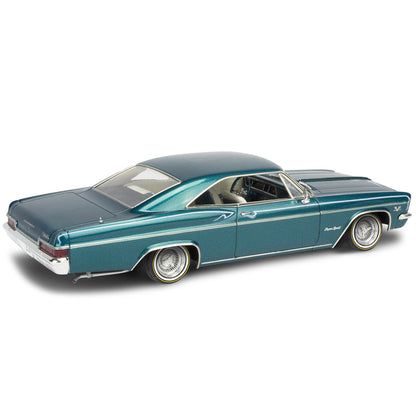 Level 4 Model Kit 1966 Chevrolet Impala SS 396 2-in-1 Kit 1/25 Scale Model by Revell