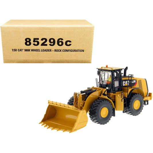 CAT Caterpillar 980K Wheel Loader Rock Configuration with Operator "Core Classics Series" 1/50 Diecast Model by Diecast Masters