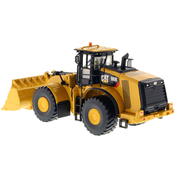 CAT Caterpillar 980K Wheel Loader Rock Configuration with Operator "Core Classics Series" 1/50 Diecast Model by Diecast Masters