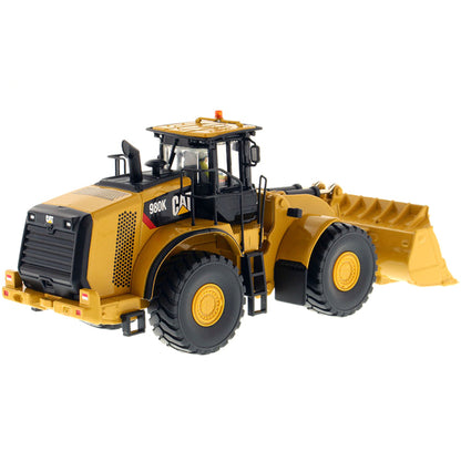 CAT Caterpillar 980K Wheel Loader Rock Configuration with Operator "Core Classics Series" 1/50 Diecast Model by Diecast Masters