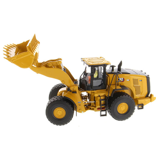 CAT Caterpillar 980 Wheel Loader Yellow with Operator "High Line Series" 1/50 Diecast Model by Diecast Masters