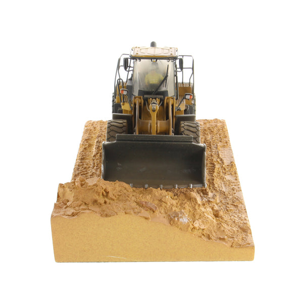 CAT Caterpillar 966M Wheel Loader with Operator (Dirty Version) "Weathered" Series 1/50 Diecast Model by Diecast Masters