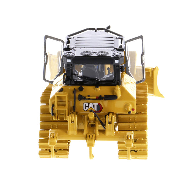 CAT Caterpillar D5 LGP VPAT Track Type Tractor Dozer Yellow with Operator "High Line" Series 1/50 Diecast Model by Diecast Masters