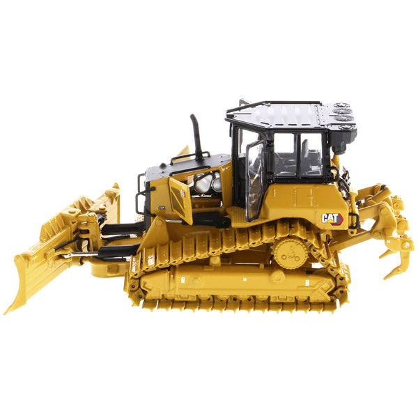 CAT Caterpillar D5 LGP VPAT Track Type Tractor Dozer Yellow with Operator "High Line" Series 1/50 Diecast Model by Diecast Masters