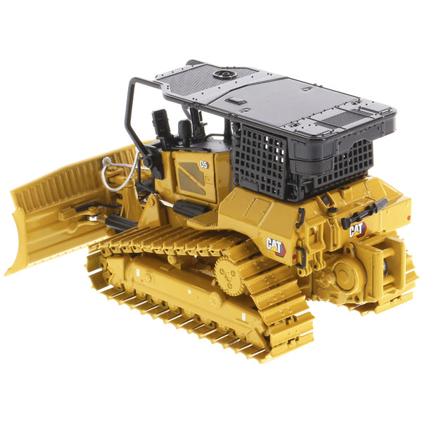 CAT Caterpillar D5 LGP Track Type Tractor Fire Dozer Yellow with Operator "High Line" Series 1/50 Diecast Model by Diecast Masters