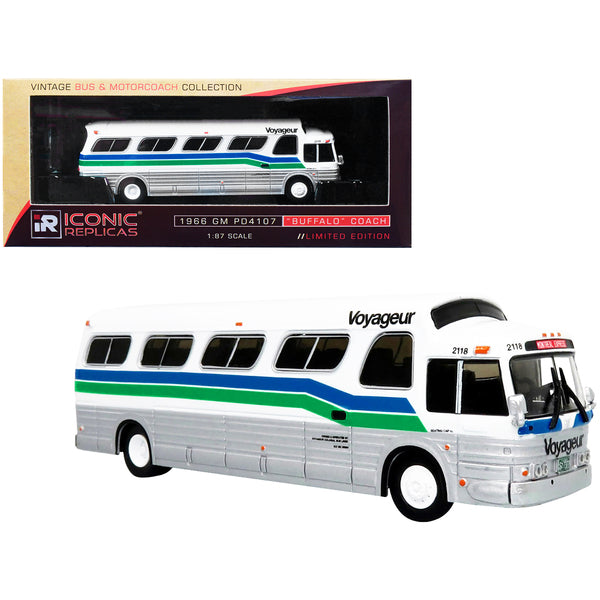 1966 GM PD4107 "Buffalo" Coach Bus "Voyageur Colonial" Destination: "Montreal Express" (Quebec Canada) "Vintage Bus & Motorcoach Collection" 1/87 Diecast Model by Iconic Replicas