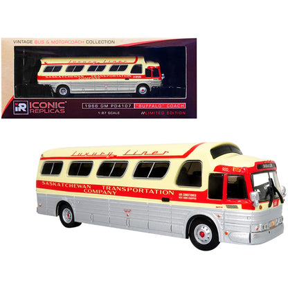 1966 GM PD4107 "Buffalo" Coach Bus "Saskatchewan Transportation Company" Destination: Saskatoon (Canada) "Vintage Bus & Motorcoach Collection" 1/87 Diecast Model by Iconic Replicas