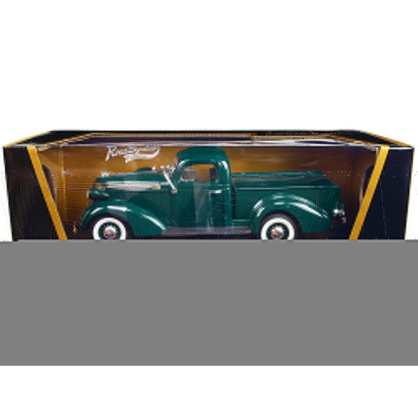 1937 Studebaker Express Pickup Truck Green 1/18 Diecast Model Car by Road Signature