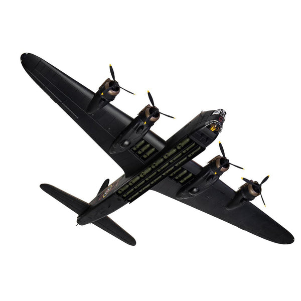 Short Stirling Bomber Aircraft "LJ542 EX-G The Gremlin Teaser RAF No.199 Squadron North Creake" (1944) Royal Air Force "The Aviation Archive" Series 1/72 Diecast Model by Corgi