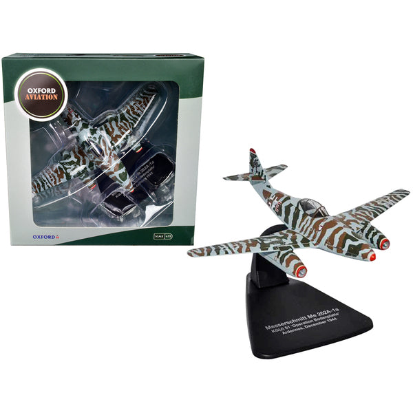 Messerschmitt Me262A-1a Fighter Plane KG(J) 51 "Operation Bodenplatte" Ardennes (January 1945) "Oxford Aviation" Series 1/72 Diecast Model Airplane by Oxford Diecast