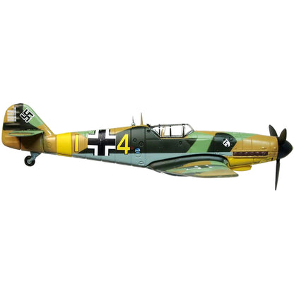 Messerschmitt Bf 109F-4 Fighter Plane "Ofw. Eberhard von Boremski 9/JG3 Eastern Front" (1942) "Oxford Aviation" Series 1/72 Diecast Model Airplane by Oxford Diecast