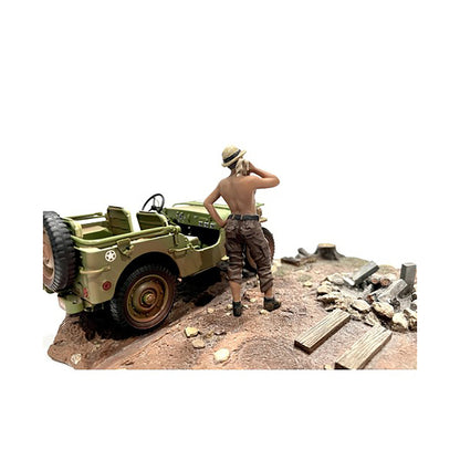 "4X4 Mechanic" Figure 1 for 1/18 Scale Models by American Diorama