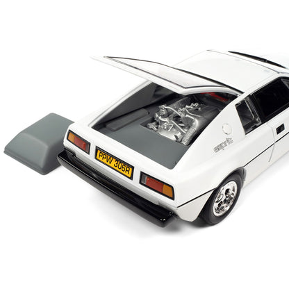 Lotus Esprit S1 Submarine Car White James Bond 007 "The Spy Who Loved Me" (1977) Movie "Silver Screen Machines" Series 1/18 Diecast Model Car by Auto World