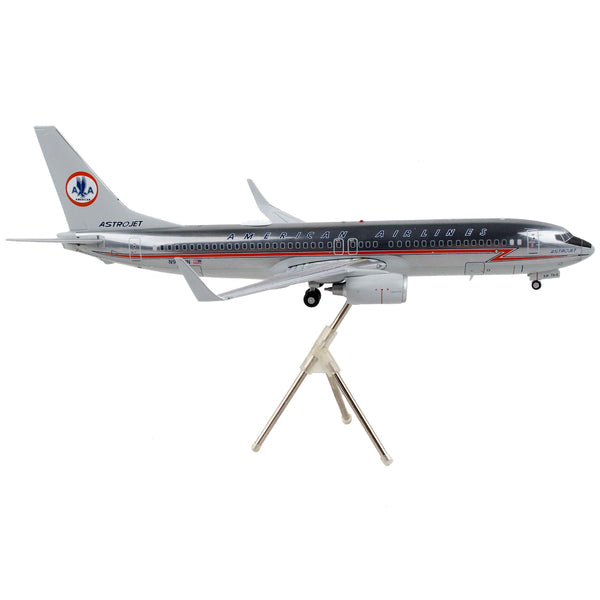 Boeing 737-800 Commercial Aircraft "American Airlines - AstroJet" Silver with Red Stripes "Gemini 200" Series 1/200 Diecast Model Airplane by GeminiJets