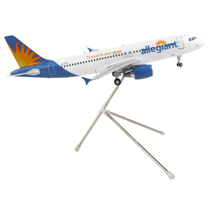 Airbus A320 Commercial Aircraft "Allegiant Air" White with Blue Tail "Gemini 200" Series 1/200 Diecast Model Airplane by GeminiJets