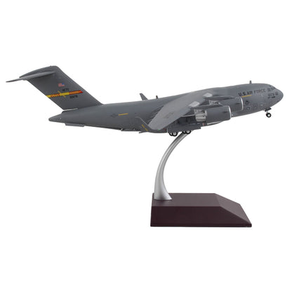 Boeing C-17 Globemaster III Transport Aircraft "Altus Air Force Base" United States Air Force "Gemini 200" Series 1/200 Diecast Model Airplane by GeminiJets