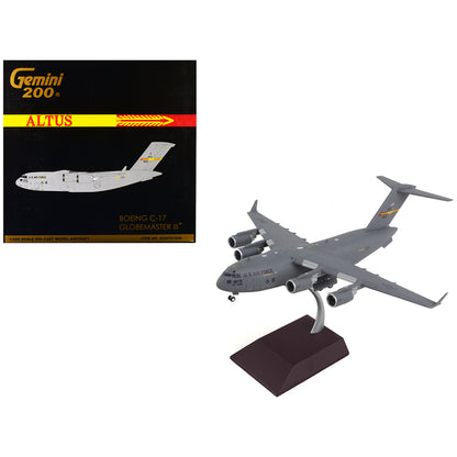 Boeing C-17 Globemaster III Transport Aircraft "Altus Air Force Base" United States Air Force "Gemini 200" Series 1/200 Diecast Model Airplane by GeminiJets