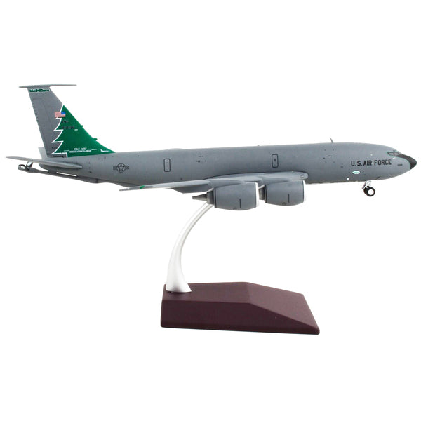 Boeing KC-135R Stratotanker Tanker Aircraft "Maine Air National Guard" United States Air Force "Gemini 200" Series 1/200 Diecast Model Airplane by GeminiJets