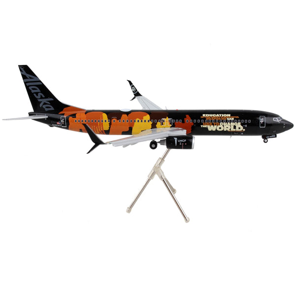 Boeing 737-900ER Commercial Aircraft with Flaps Down "Alaska Airlines - Our Commitment" Black with Graphics "Gemini 200" Series 1/200 Diecast Model Airplane by GeminiJets