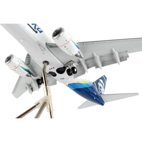 Boeing 737-700BDSF Commercial Aircraft with Flaps Down "Alaska Air Cargo" White with Blue Tail "Gemini 200" Series 1/200 Diecast Model Airplane by GeminiJets