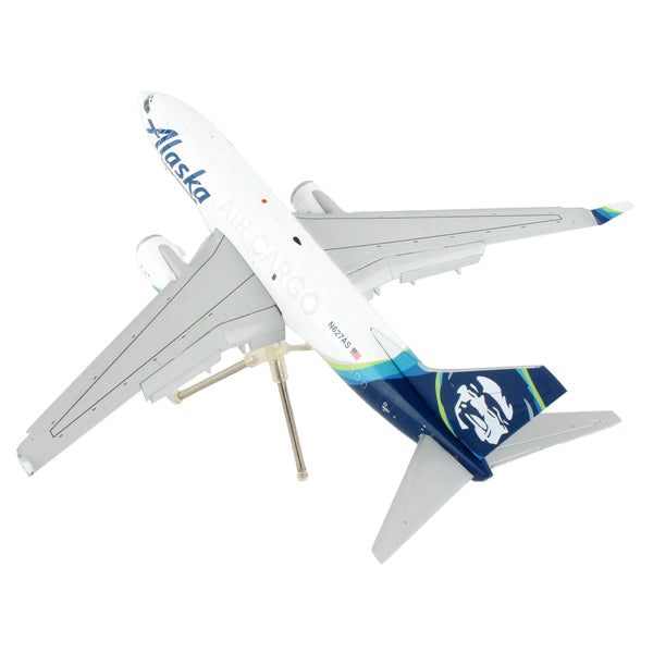 Boeing 737-700BDSF Commercial Aircraft with Flaps Down "Alaska Air Cargo" White with Blue Tail "Gemini 200" Series 1/200 Diecast Model Airplane by GeminiJets