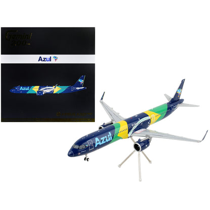 Airbus A321neo Commercial Aircraft "Azul Linhas Aereas" Dark Blue Brazil Flag Livery "Gemini 200" Series 1/200 Diecast Model Airplane by GeminiJets