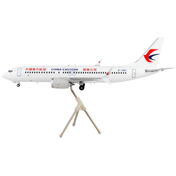 Boeing 737 MAX 8 Commercial Aircraft "China Eastern Airlines" White "Gemini 200" Series 1/200 Diecast Model Airplane by GeminiJets