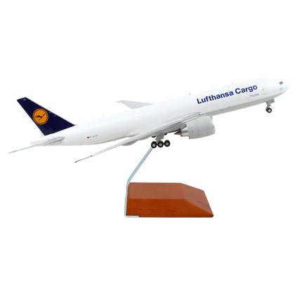 Boeing 777-200F Commercial Aircraft "Lufthansa Cargo" White with Blue Tail "Gemini 200" Series 1/200 Diecast Model Airplane by GeminiJets