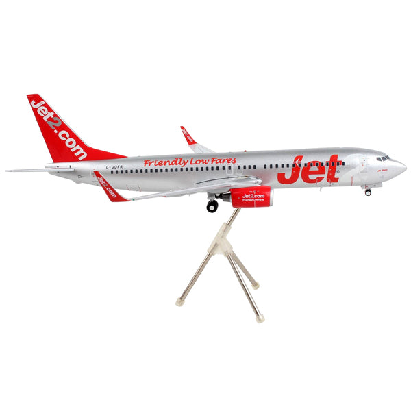 Boeing 737-800 Commercial Aircraft "Jet2.Com" Silver with Red Tail "Gemini 200" Series 1/200 Diecast Model Airplane by GeminiJets