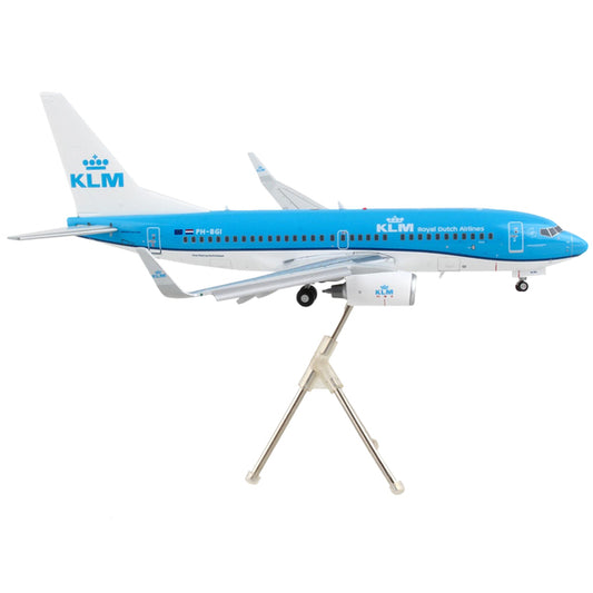 Boeing 737-700 Commercial Aircraft with Flaps Down "KLM Royal Dutch Airlines" Blue with White Tail "Gemini 200" Series 1/200 Diecast Model Airplane by GeminiJets