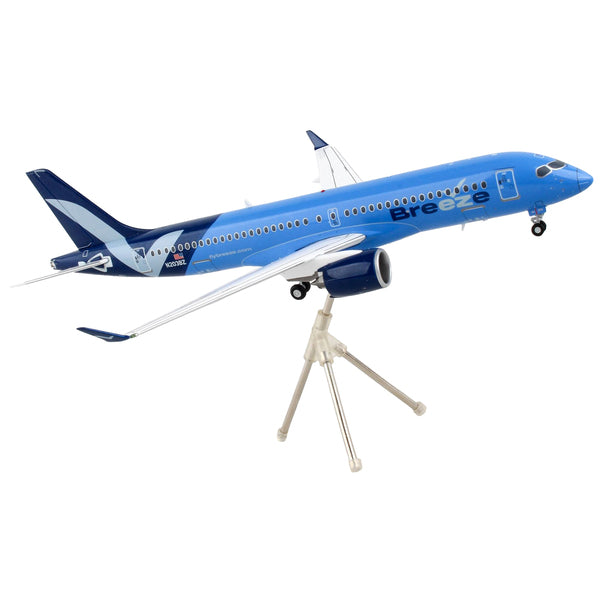 Embraer ERJ-195 Commercial Aircraft "Breeze Airways" Blue "Gemini 200" Series 1/200 Diecast Model Airplane by GeminiJets