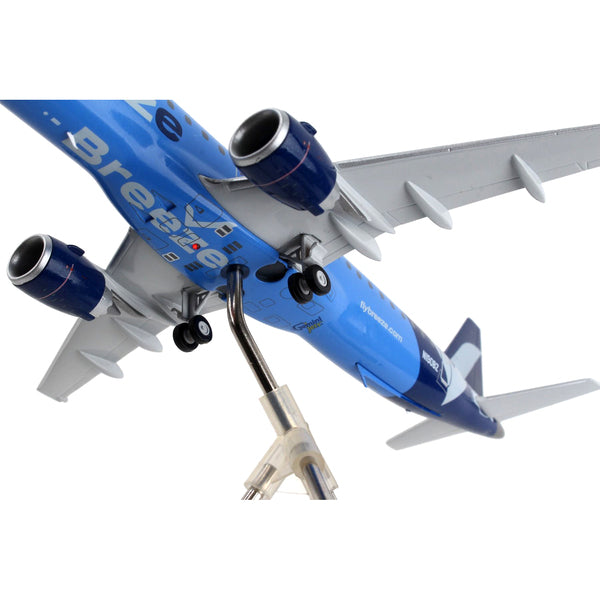 Embraer ERJ-195 Commercial Aircraft "Breeze Airways" Blue "Gemini 200" Series 1/200 Diecast Model Airplane by GeminiJets